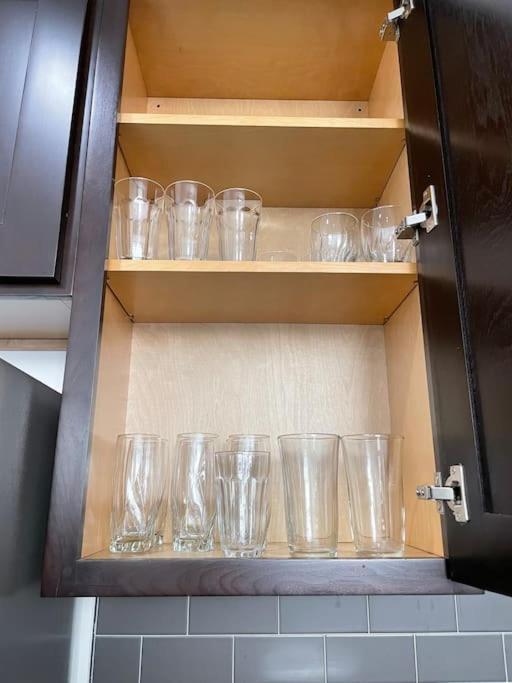 Cozy, High Rise, Large Studio Facing Downtown . Apartman Baltimore Kültér fotó